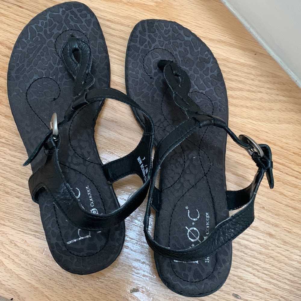 Great condition women’s sandals